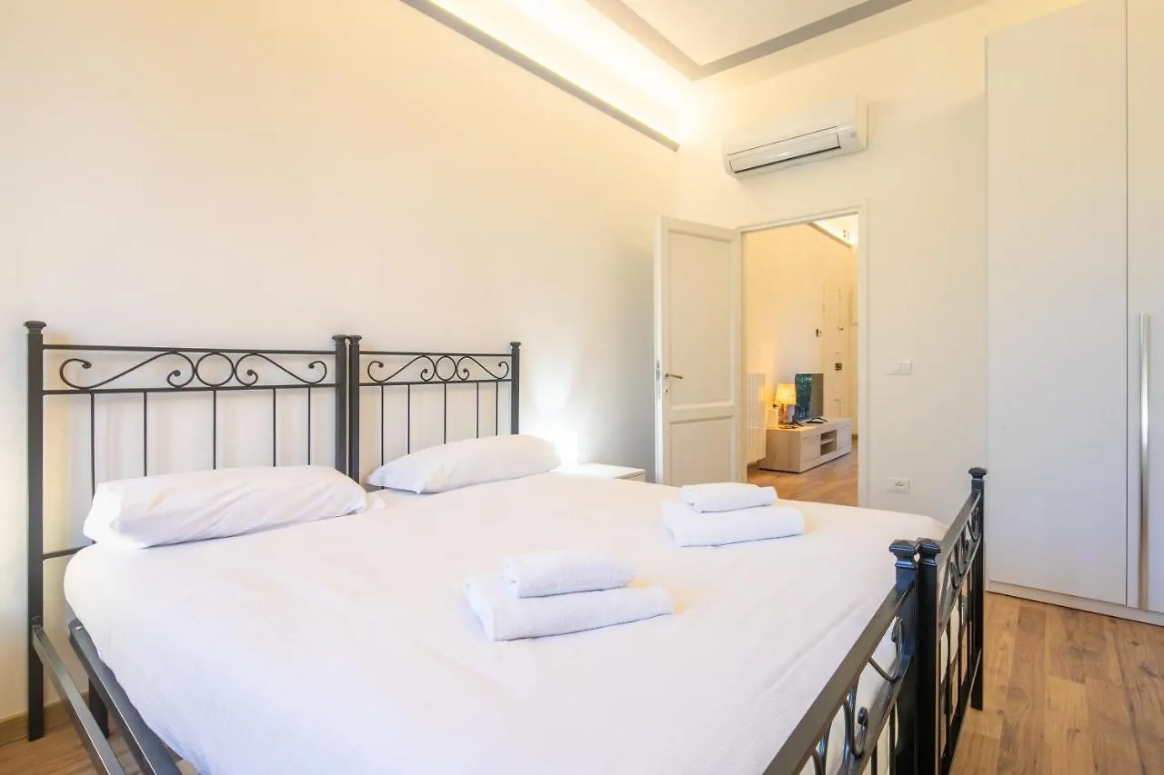 Petrarca Apartment Florence